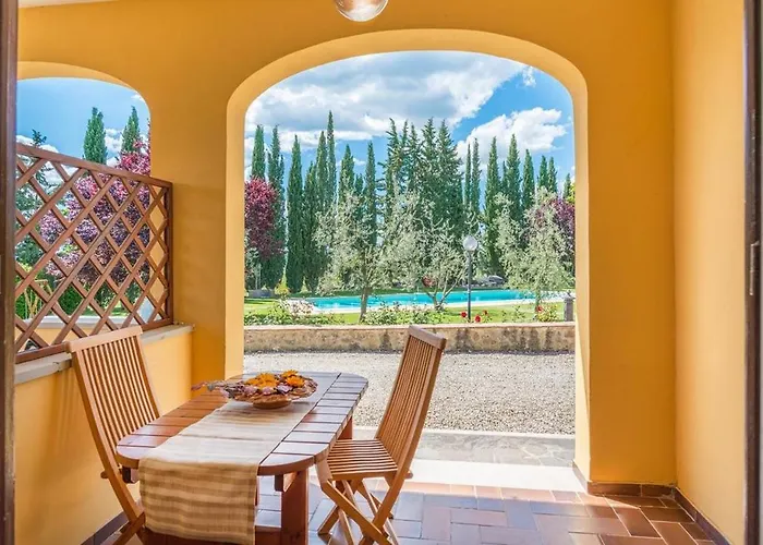 Santa Margherita Vacanze 公寓 *